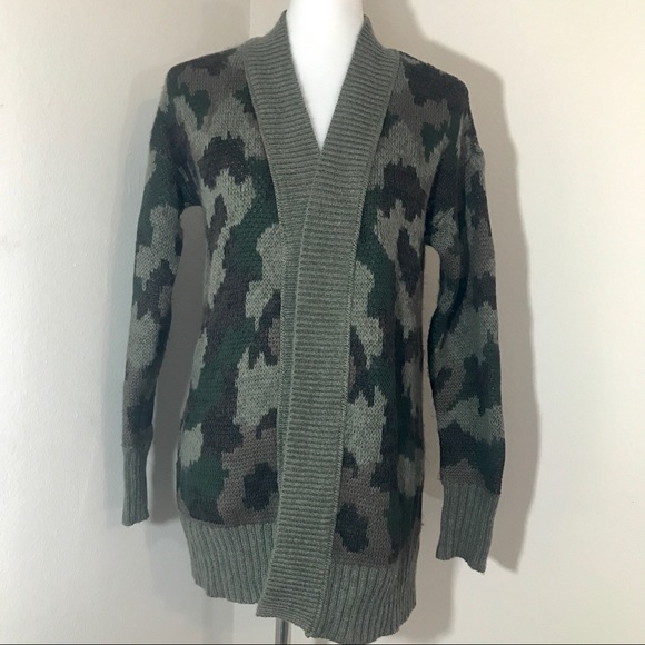 Sweaters | Mossimo Camo Cardigan Xs 